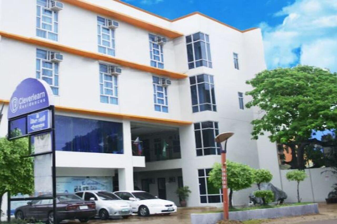Cleverlearn Residences Мактан Екстериор снимка